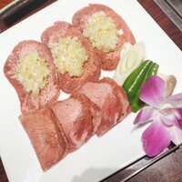 叙々苑 燦々亭 - 