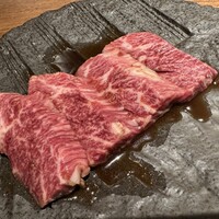 和牛とタン 焼肉 とみ 新橋本店 - 