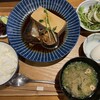 세토우치 해물요리 와사비 - 鯖黒豆腐定食980円。豆腐は要らんかったかも…。温玉は殻がものすごく脆くて割った時に大惨事になりましたw