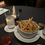 大阪ステーションホテル　メイン バー - フレンチフライ