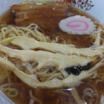 拉麺家 - 醤油らぁめん￥７０２