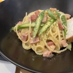 かじゅある いたりあん PePe - ベーコン　アスパラのバター醤油