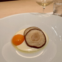 CHIUnE - 原木椎茸！卵黄とじゃがいものソース