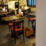 サムズカリー - 内観。