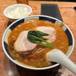 支那麺 はしご 本店 - 
