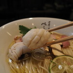 中華そば ぺる鶏 - 湯引き鱧