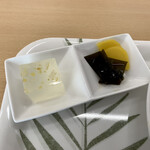 あぐり食堂 ほっと - ・漬物・佃煮・柚子ゼリー (だったと思う)