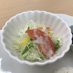 あぐり食堂 ほっと - 野菜サラダはモーニングにちょうど良い、ミニサイズ。