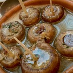 Bar Espanol LA BODEGA - マッシュルームアヒージョ