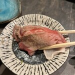 しなもん堂 - 道産和牛ブリスケットの炙り寿司