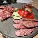 焼き肉 みなほっ しんきん牛一頭買い - しんきん牛極