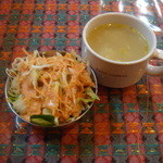 タージマハル　エベレスト - サラダ、スープ