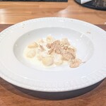 La Stalla - 夏きのこと舞茸香茸の間を埋めるのが白トリュフというとんでもなさ