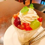 パルファン - フルーツ入りバニラババロア　今日は柿も入っていました。