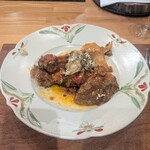 La Stalla - 高橋めん羊農場さんのサウスダウン種マトンの煮込み。農場の初期からいた子なのかな。煮込みでもぶっ飛びそうに旨いので焼きはヤバいと思う