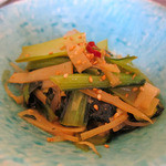 ががちゃ屋 - たけの子と小松菜の炒め煮