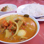 モンティー - ゲーン・ルゥアン（イエローカレー）