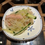上海酒家 タオタオ - 料理写真:春雨サラダ