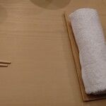 日本橋蛎殻町 すぎた - おしぼり差し替え