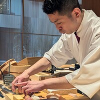 銀座 鮨 魯久 - 