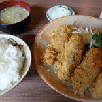 Tonkatsufuki - カキフライ定食
