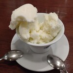 ピッツェリア ファッブリカ 1090 - ジェラート