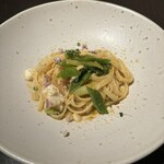 レッチェ - 真鯛と九条ネギのタリアテッレカラスミ添え