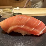 あま木 - 中トロ　赤身とは異なる切りつけ