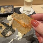 あま木 - 酢飯煎餅&桜海老&落花生入りクリームチーズはお酒が♾️に飲めてしまいます。