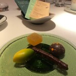 銀座 レカン - 青リンゴのゼリー、ライムのチョコ、ゆずとマンゴーのチョコ、オレンジピール
