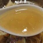 麦と麺助 - スープ