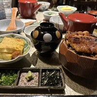 炭焼きうなぎ・かしわ 登河 - 