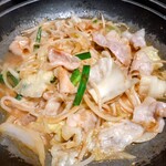 魚民 - 豚バラ陶板焼