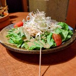 魚民 - 国産蒸し鶏の胡麻サラダ