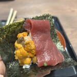 うに専門店 世壱屋 函館朝市店 - 