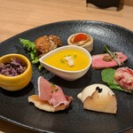 炭火とワインと純米酒 King Momo - 