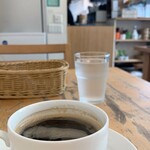 エル．エス　カフェ - コーヒーは苦いタイプ　コロンビア？ブラジル？ちょっと苦手。