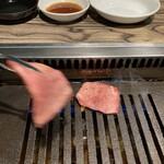 焼肉 ジャンボ - 