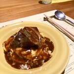 シカゴ - ●ご飯もの
      牛ホホ　オムライス