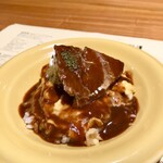 シカゴ - ●ご飯もの
      牛ホホ　オムライス