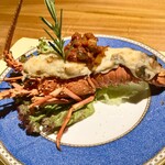 シカゴ - ●ポワソン（魚介のメイン）
      伊勢海老のテルミドール　