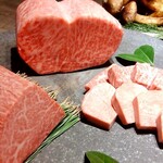 USHIGORO S. - 今日のお肉