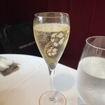 ロウリーズ・ザ・プライムリブ 大阪 - 