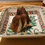 温石 - 椎茸の蒸し焼き