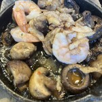 レミさんち - エビとマッシュルームのアヒージョ