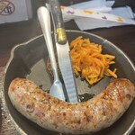 レミさんち - ビックソーセージ　ナイフが全然切れなかった笑