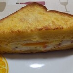 パン工場 - 料理写真:クロックマダム