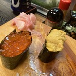 五郎寿し - イクラとウニ。ウニ濃厚です