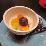 三養荘 - フルーツあんみつ