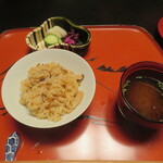 三養荘 - 松茸御飯